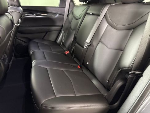 Used 2021 Cadillac XT5 Premium Luxury image 12