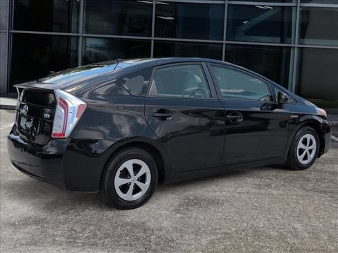 Used 2012 Toyota Prius Two FWD image 5