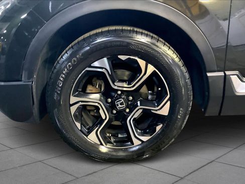 Used 2017 Honda CR-V Touring image 10