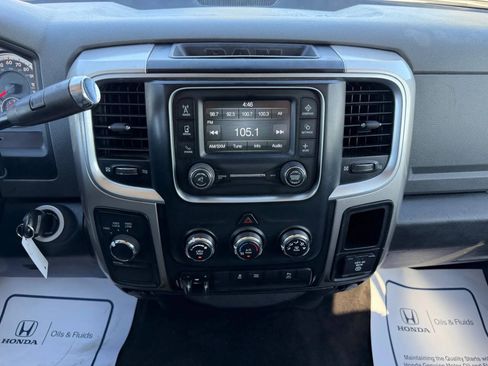 Used 2016 RAM 3500 SLT AWD/4WD image 22