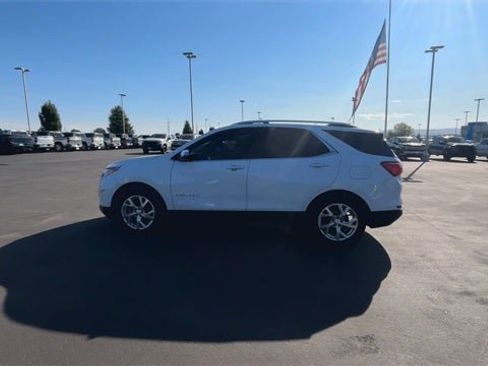 Used 2018 Chevrolet Equinox Premier image 35