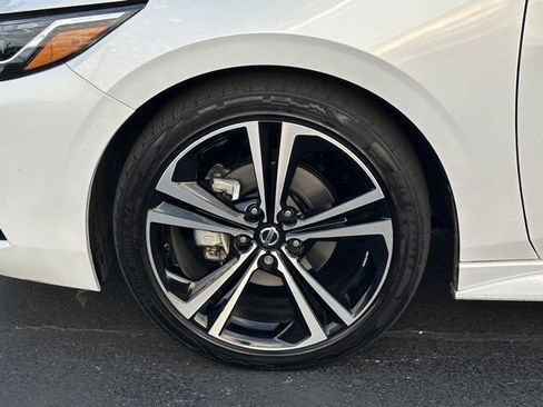 Certified 2023 Nissan Sentra SR w/ SR Premium Package image 11