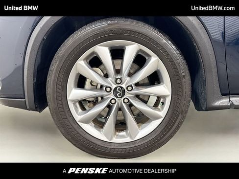 Used 2020 INFINITI QX50 Luxe image 2