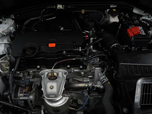 Used 2024 Honda HR-V Sport image 27