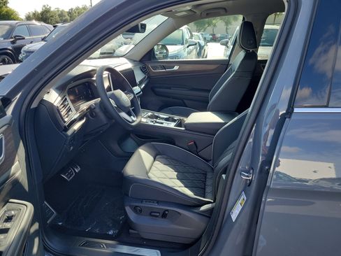 New 2026 Volkswagen Atlas SEL Premium R-Line AWD/4WD image 16