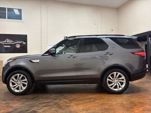 Used 2018 Land Rover Discovery HSE AWD/4WD image 7
