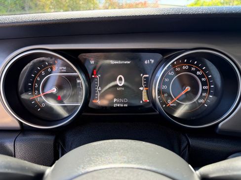 Used 2020 Jeep Wrangler Unlimited Sport S AWD/4WD image 18