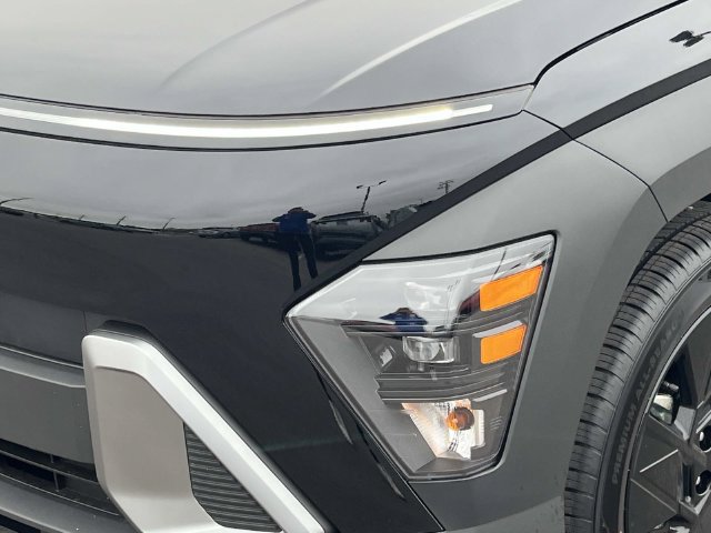 New 2027 Hyundai Kona SEL Sport FWD image 9
