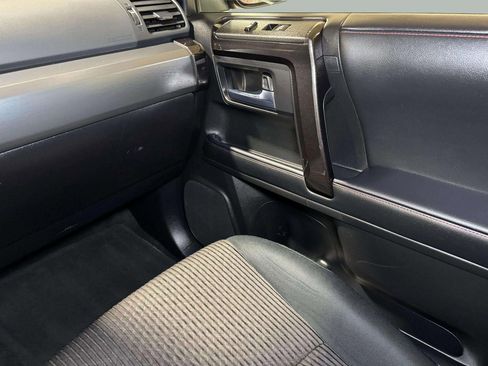Used 2024 Toyota 4Runner TRD Off-Road image 21