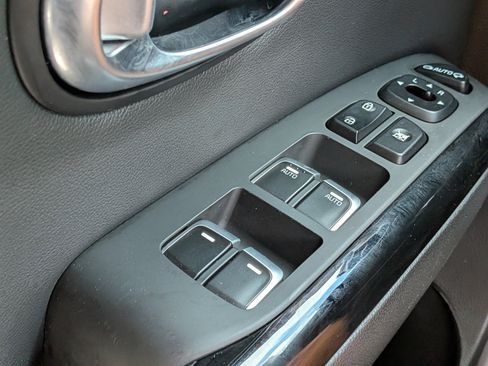 Used 2017 Kia Soul ! w/ Tech Package image 22