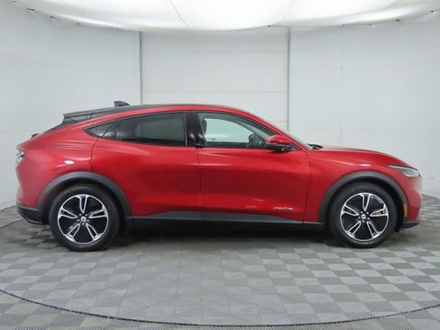 Used 2021 Ford Mustang Mach-E Select w/ Comfort/Appearance Package image 4