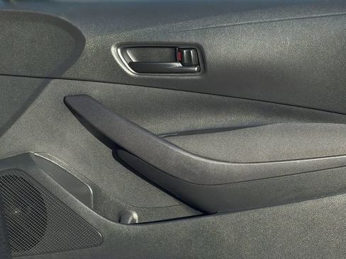 Used 2024 Toyota Corolla LE FWD image 17