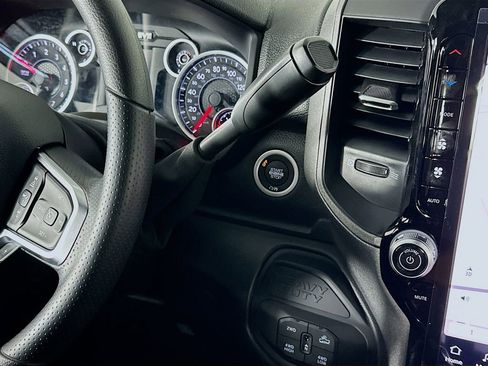 New 2026 RAM 2500 Warlock AWD/4WD image 12