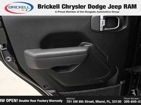 Used 2026 Jeep Wrangler Unlimited Rubicon AWD/4WD image 16