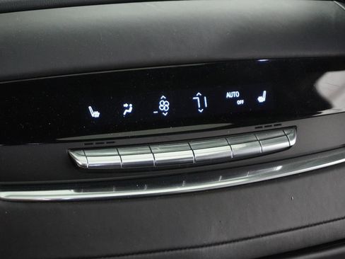 Used 2023 Cadillac Escalade Sport Platinum image 33