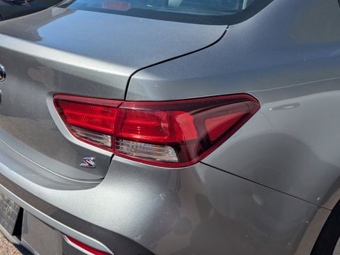 Certified 2021 Kia Rio S image 10