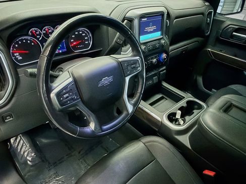 Used 2022 Chevrolet Silverado 1500 RST w/ Convenience Package II image 7
