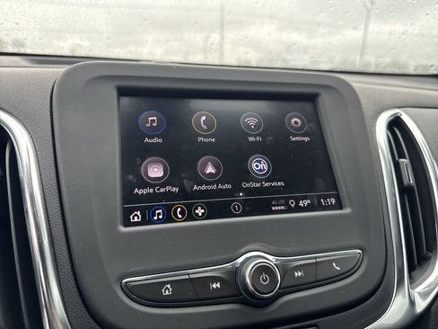 Used 2024 Chevrolet Equinox LT image 18