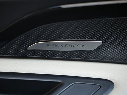 New 2025 Audi Q5 Prestige image 15