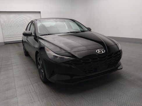 Used 2023 Hyundai Elantra SEL w/ Convenience Package FWD image 14