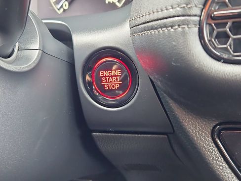 Certified 2024 Honda HR-V LX image 18