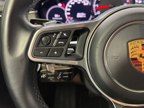 Used 2018 Porsche Panamera 4S image 22