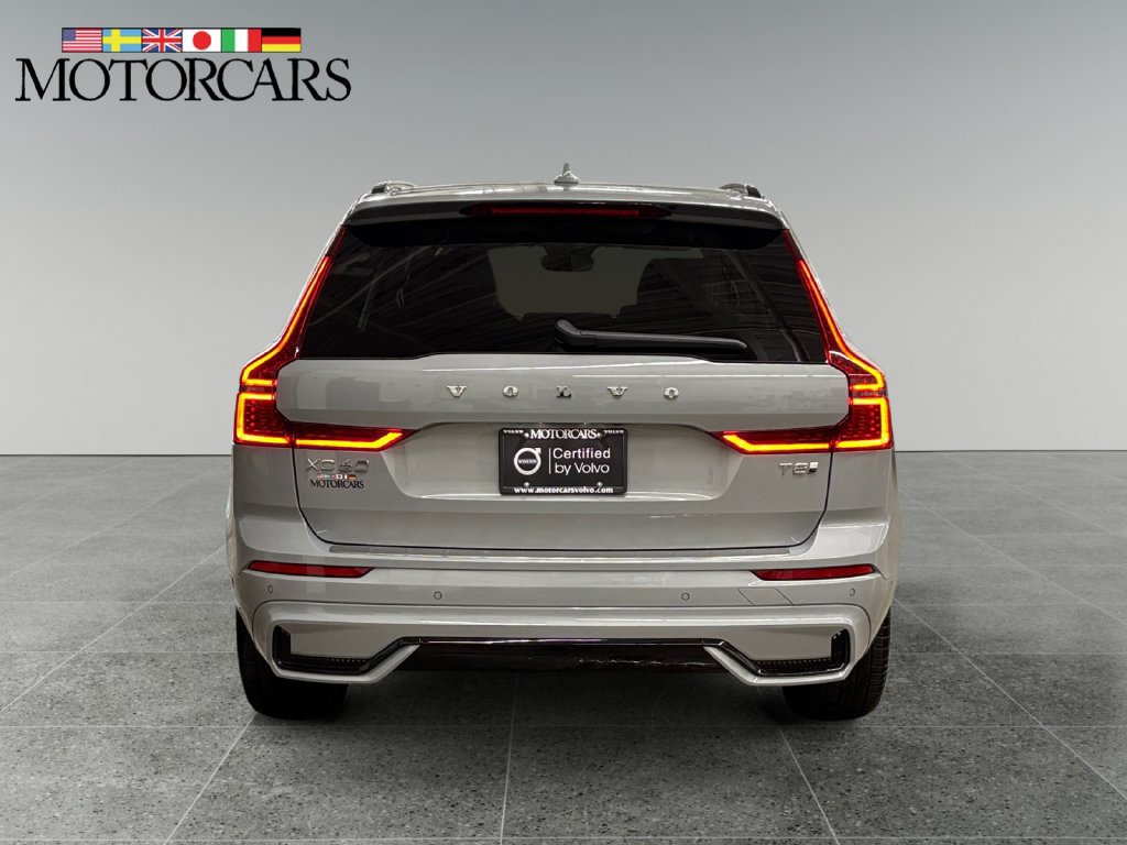 Certified 2026 Volvo XC60 T8 Ultra w/ Protection Package Premier AWD/4WD image 4