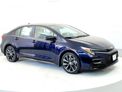 New 2026 Toyota Corolla SE image 7