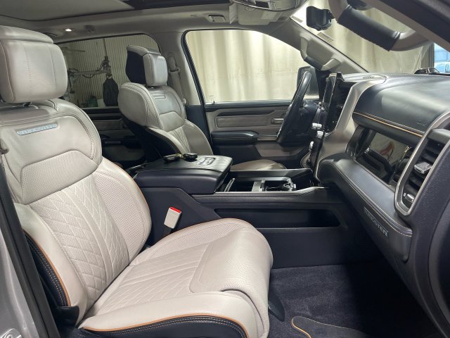 Used 2025 RAM 1500 Tungsten AWD/4WD image 26