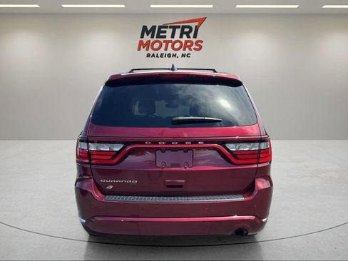 Used 2019 Dodge Durango SXT image 6