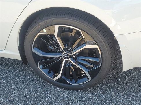 New 2025 Nissan Altima 2.5 SR image 27