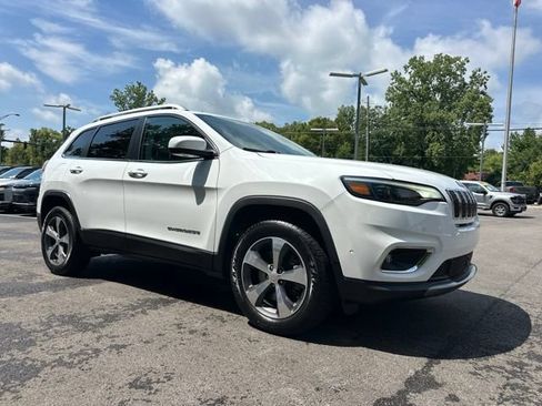 Used 2019 Jeep Cherokee Limited w/ Luxury Group AWD/4WD image 20