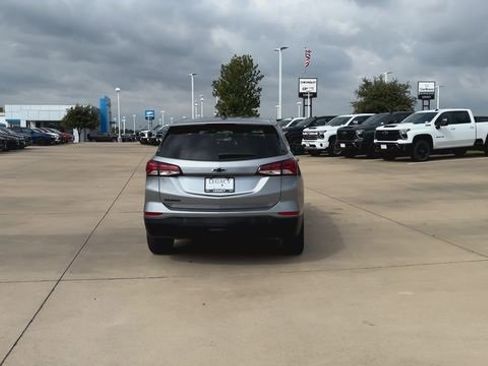 Certified 2024 Chevrolet Equinox LS w/ LS Convenience Package image 7