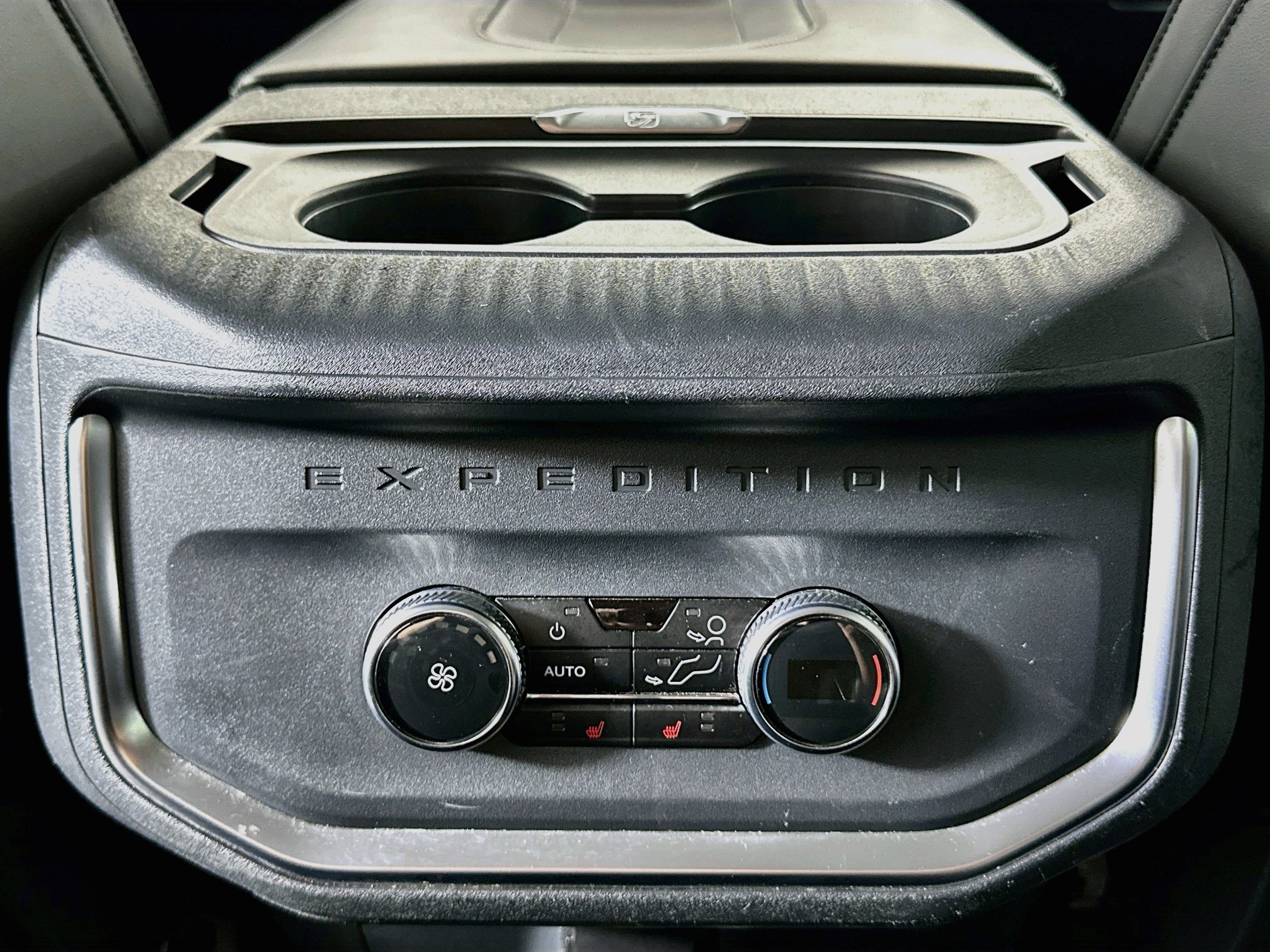 Used 2025 Ford Expedition Max Platinum AWD/4WD image 28