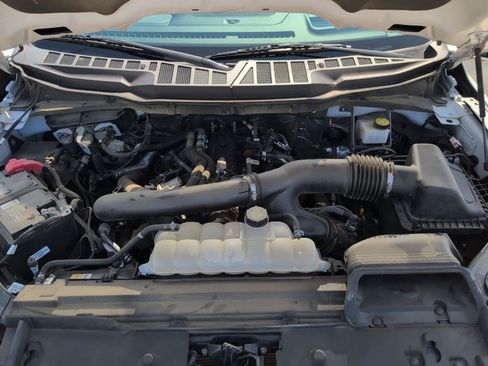 Used 2024 Ford F150 Lariat w/ Equipment Group 502A High AWD/4WD image 37