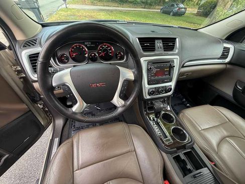 Used 2014 GMC Acadia SLT FWD image 19