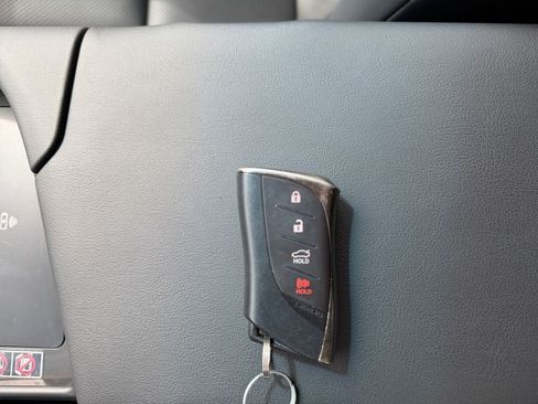 Used 2023 Lexus ES 250 w/ Premium Package AWD/4WD image 31