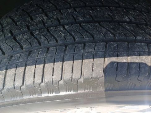 Used 2022 Chevrolet Silverado 1500 High Country w/ High Country Premium Package image 21