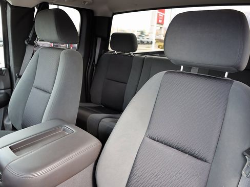 Used 2009 Chevrolet Silverado 2500 W/T image 16