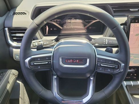 New 2026 GMC Terrain Elevation FWD image 12