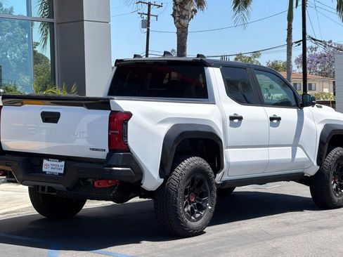 Certified 2025 Toyota Tacoma TRD Pro AWD/4WD image 5