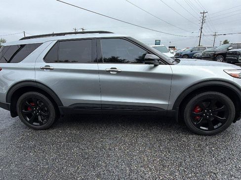 Used 2023 Ford Explorer ST w/ Equipment Group 401A AWD/4WD image 8