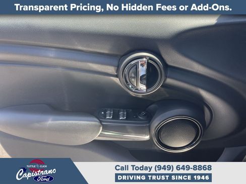 Used 2019 MINI Cooper 4-Door Hardtop FWD image 24