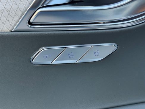 New 2026 Genesis GV80 2.5T Advanced image 28