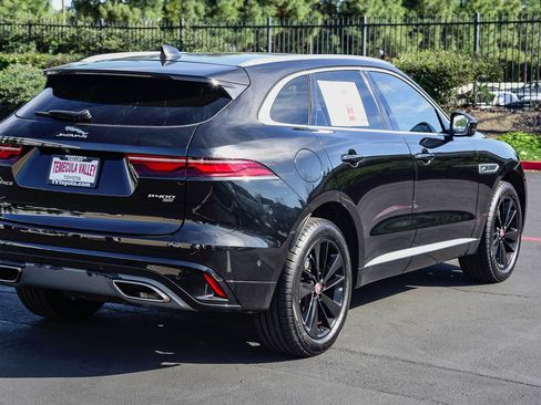 Used 2021 Jaguar F-PACE R-Dynamic S image 6