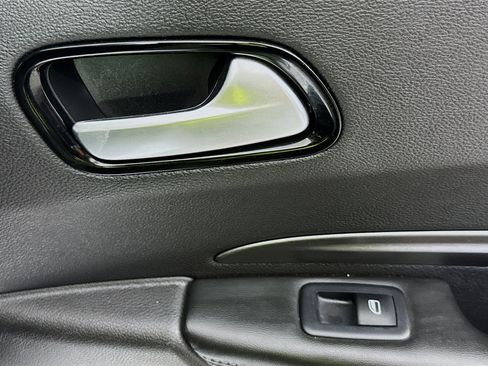Used 2021 Dodge Durango SXT RWD image 29