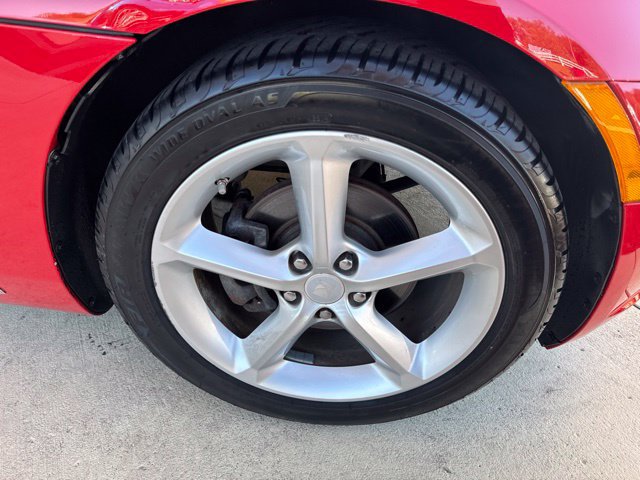 Used 2009 Saturn Sky w/ Premium Trim Package RWD image 34