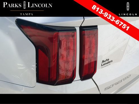 Used 2024 Kia Sorento SX Prestige AWD/4WD image 13
