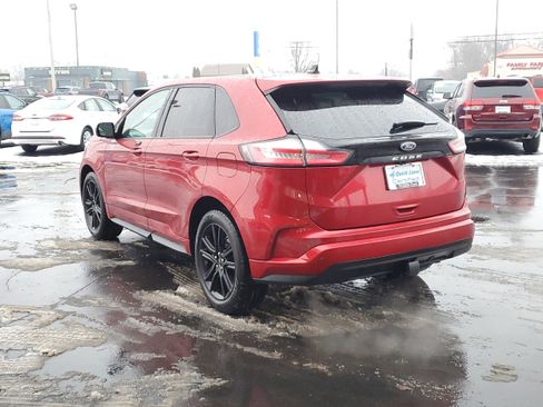 Used 2024 Ford Edge ST-Line w/ Class II Trailer Tow Package image 3