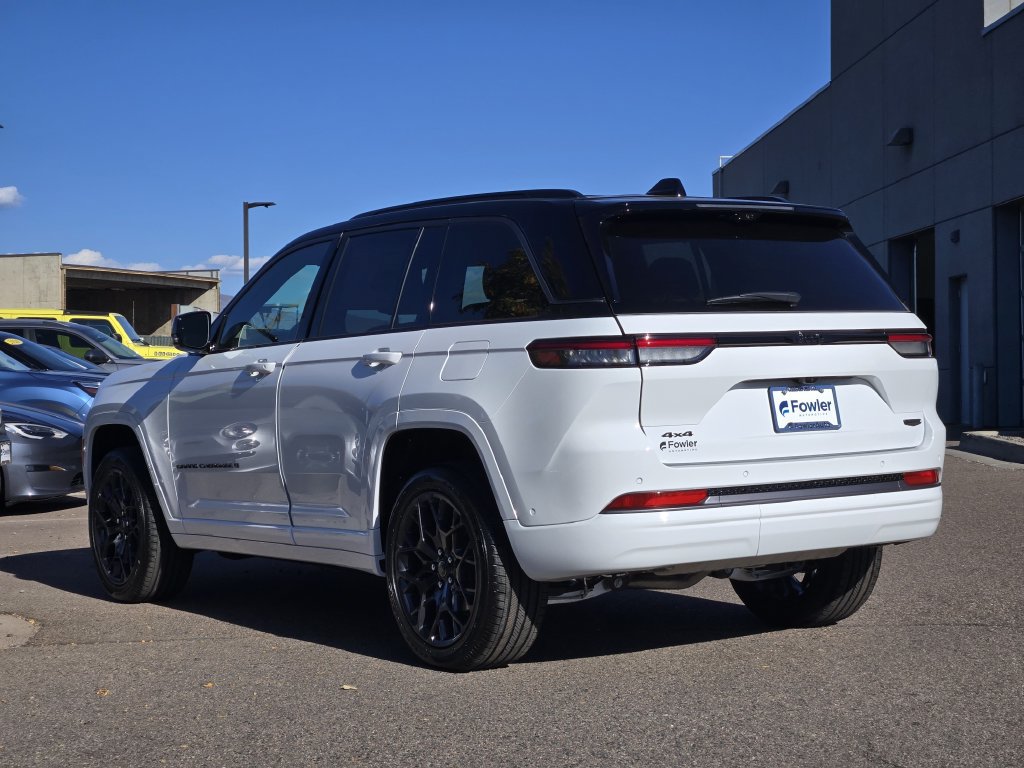 New 2027 Jeep Grand Cherokee Summit AWD/4WD image 5